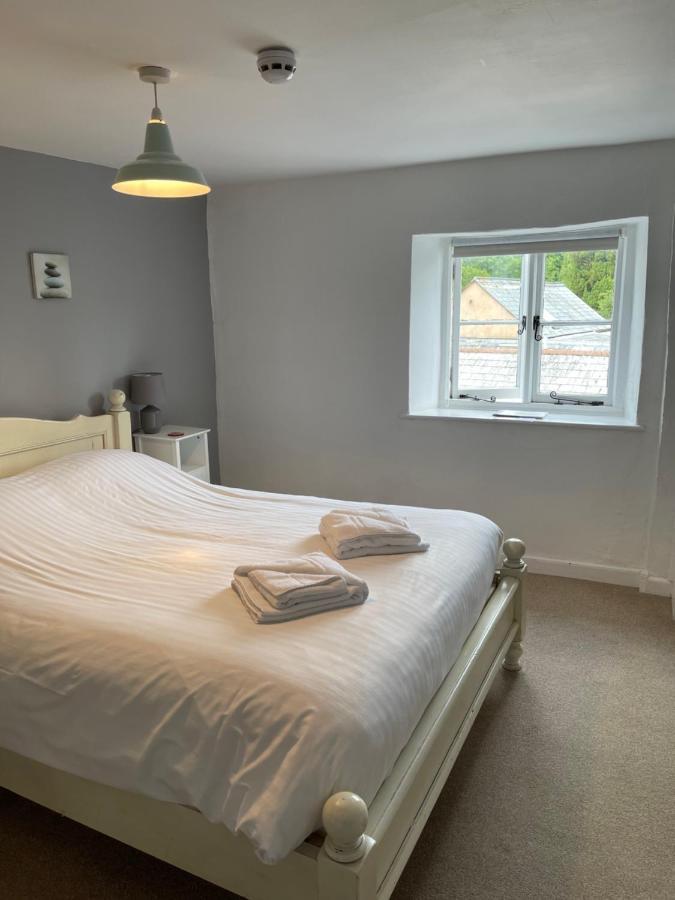 Red Lion Inn Sidbury Exteriér fotografie