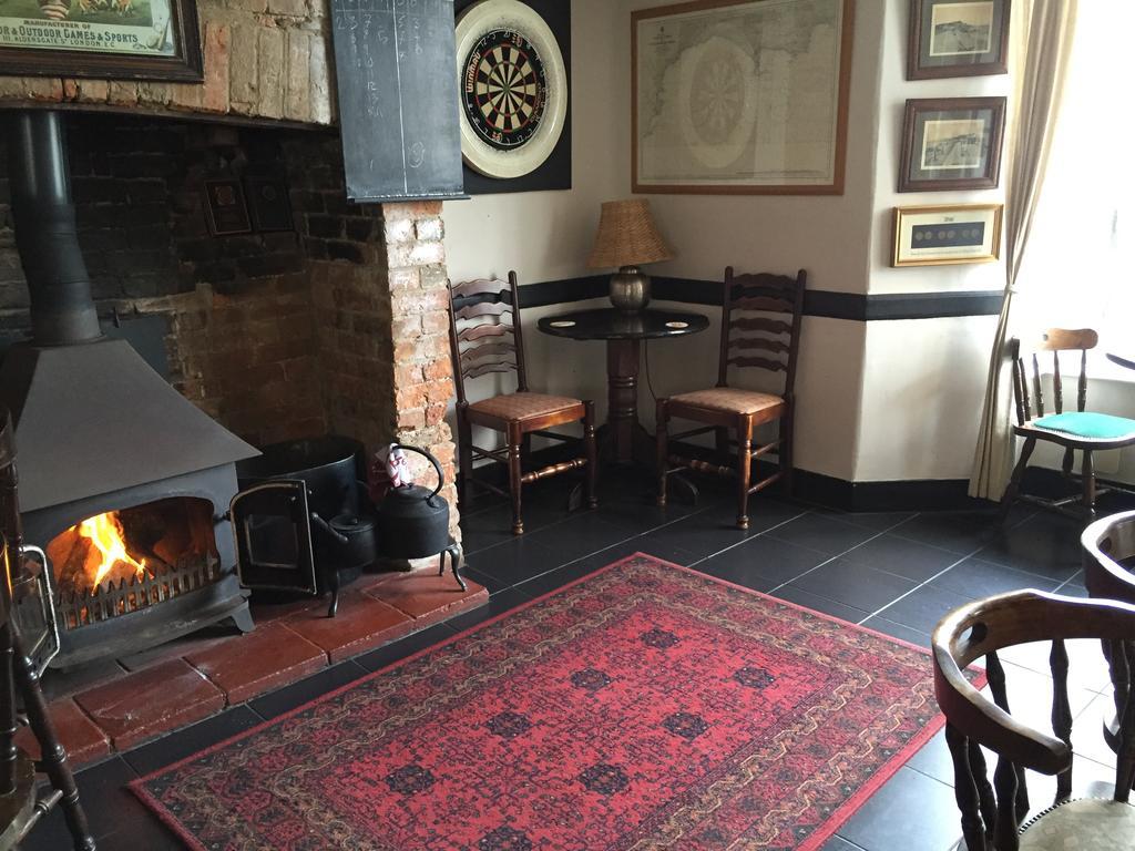 Red Lion Inn Sidbury Exteriér fotografie